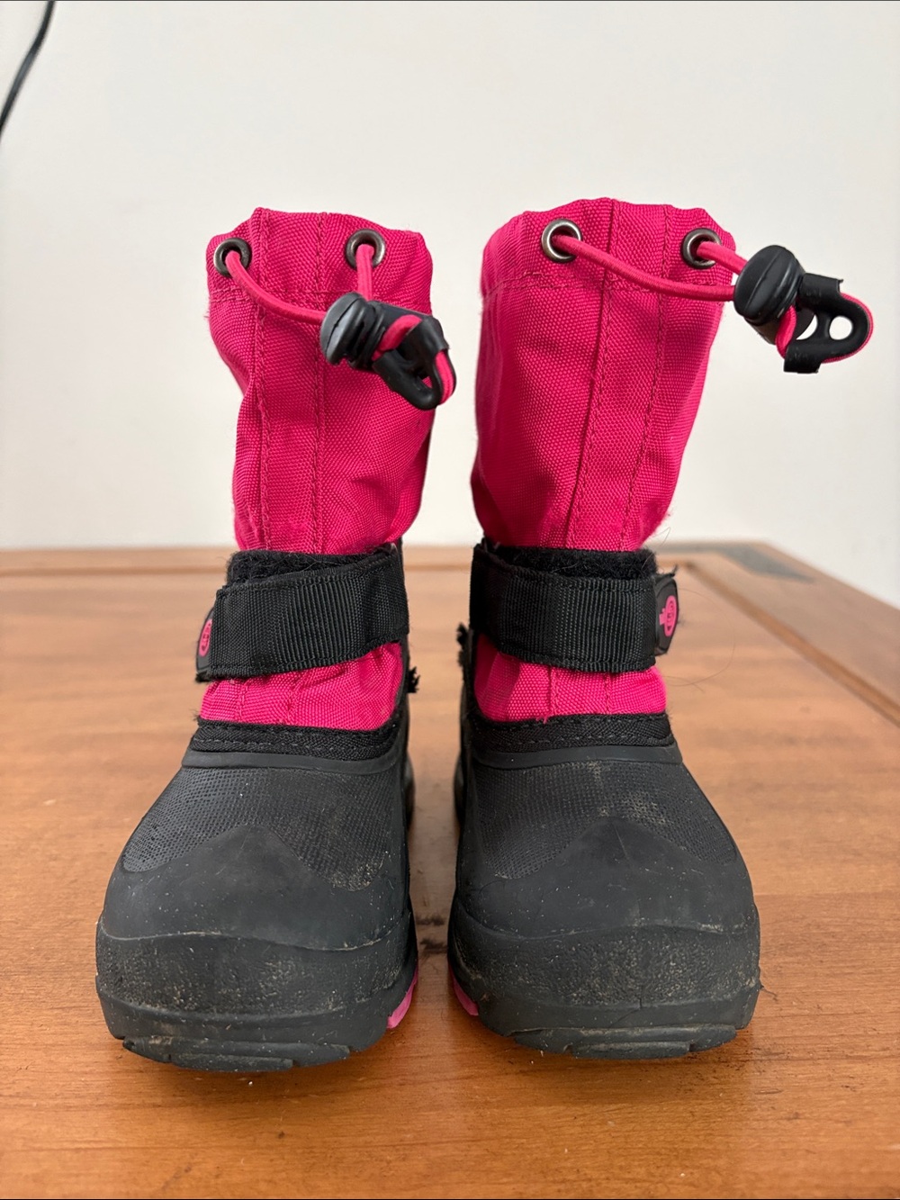 Kamik Kids Waterproof Hot Pink and Black Winter Snow Boots Size 9